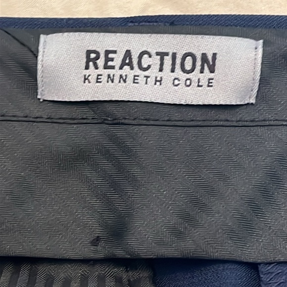 Reaction Kenneth Cole navy dress pants. 40 waist 32 inseam - Picture 4 of 6